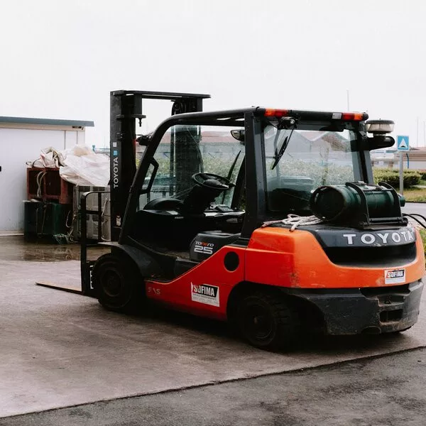 Fork Lifts  on rent