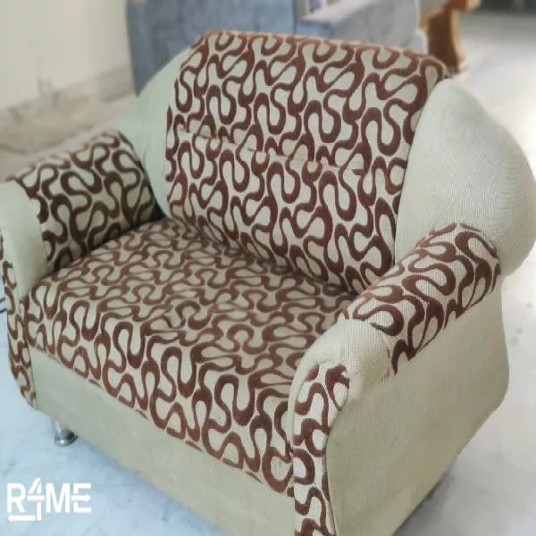 Six Seater Sofa With Table on rent