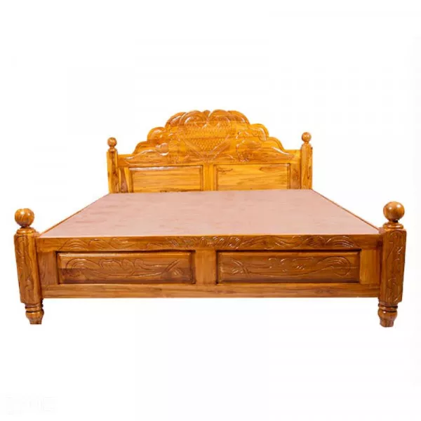 Wooden Bed (6.25 X 5 feet) on rent