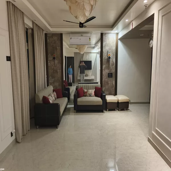 Peachtree sofa set 3+2 on rent